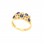 sapphire-and-diamond-ring