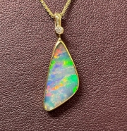 Opal-Pendant-2